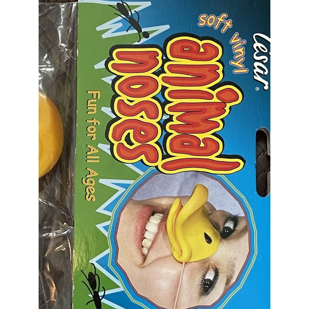Cesar‎ Bird Duck Nose